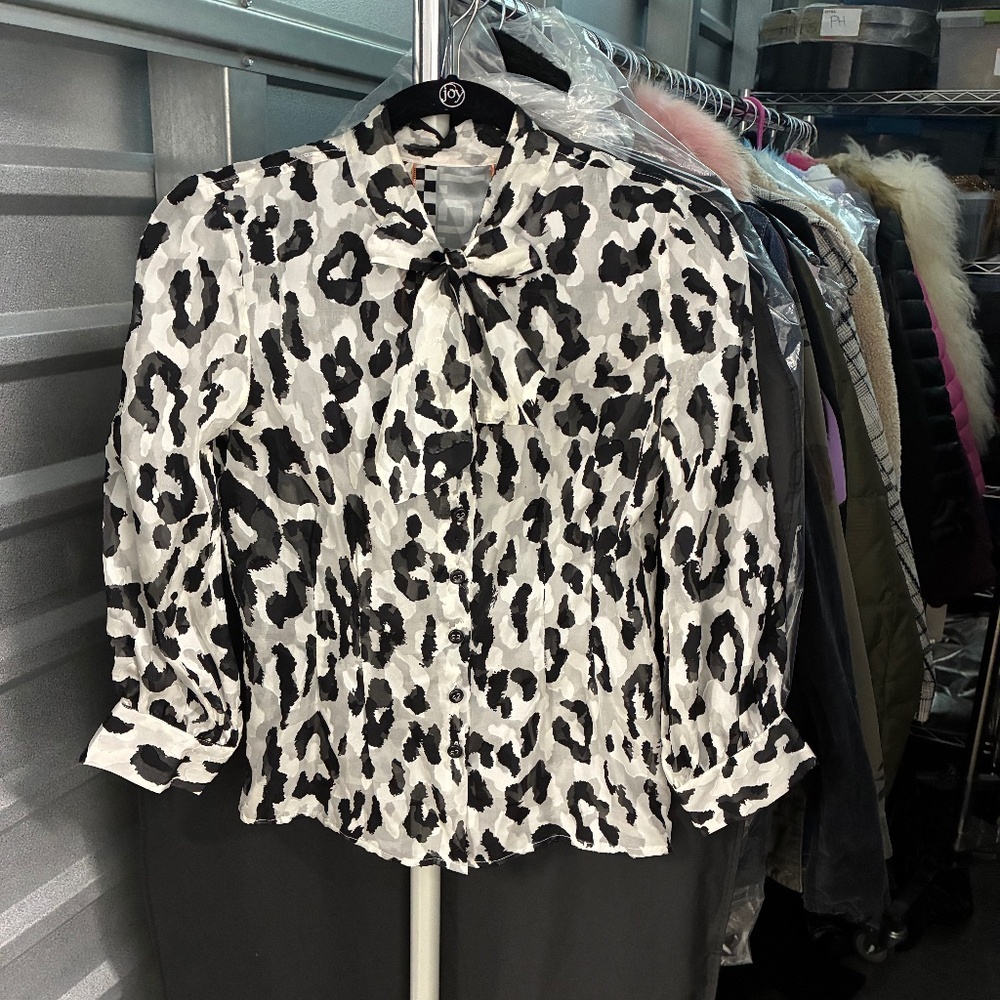 100% Silk L.A.M.B. Button Front Blouse with Tie or Pussybow Animal Print